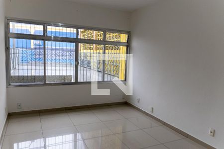 Sala de casa à venda com 2 quartos, 150m² em Vila Yolanda, Osasco