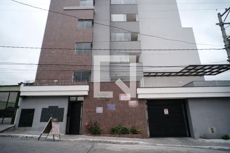 Apartamento à venda com 45m², 2 quartos e 1 vaga Apartamento à venda com 45m², 2 quartos e 1 vagaFachada