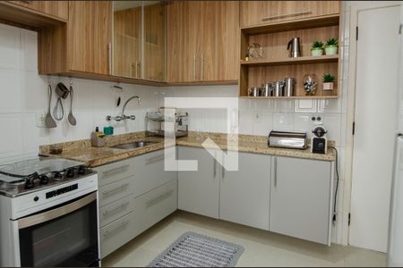 Apartamento à venda com 87m², 3 quartos e 2 vagasCozinha