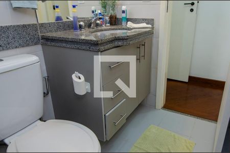 Apartamento à venda com 87m², 3 quartos e 2 vagasBanheiro Social