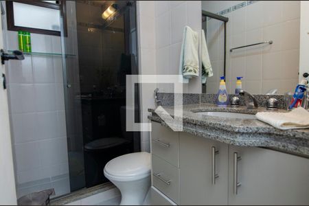 Apartamento à venda com 87m², 3 quartos e 2 vagasBanheiro Social