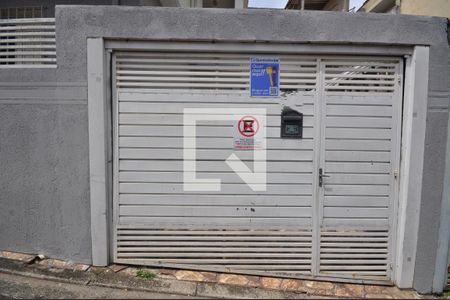 Casa à venda com 77m², 1 quarto e 1 vagaFachada