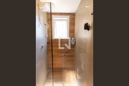 Banheiro de apartamento para alugar com 1 quarto, 31m² em Ferreira, São Paulo