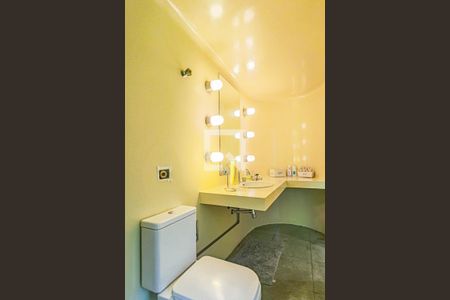 Casa à venda com 510m², 4 quartos e 4 vagasLavabo