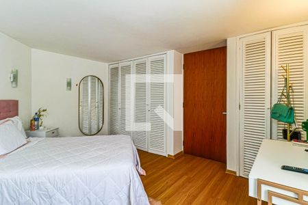 Casa à venda com 510m², 4 quartos e 4 vagasQuarto 01