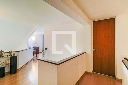 Casa à venda com 510m², 4 quartos e 4 vagasCorredor