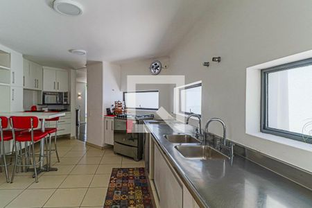 Casa à venda com 510m², 4 quartos e 4 vagasCozinha