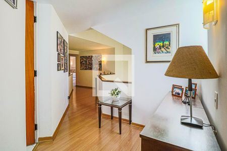 Casa à venda com 510m², 4 quartos e 4 vagasCorredor