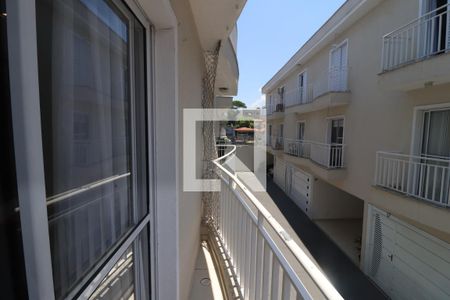 Sacada de casa de condomínio à venda com 3 quartos, 130m² em Vila Esperança, São Paulo