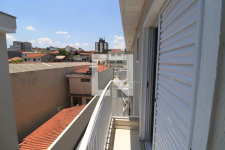 Casa de condomínio à venda com 130m², 3 quartos e 2 vagasSacada