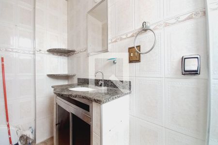 Banheiro de apartamento à venda com 1 quarto, 51m² em Botafogo, Campinas