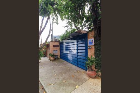 Apartamento para alugar com 150m², 3 quartos e 1 vaga Apartamento para alugar com 150m², 3 quartos e 1 vagaFachada