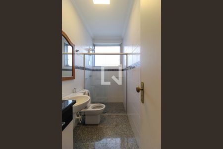 Apartamento para alugar com 150m², 3 quartos e 1 vaga Apartamento para alugar com 150m², 3 quartos e 1 vagaBanheiro 1