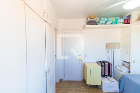 Apartamento à venda com 156m², 4 quartos e 3 vagasQuarto 02