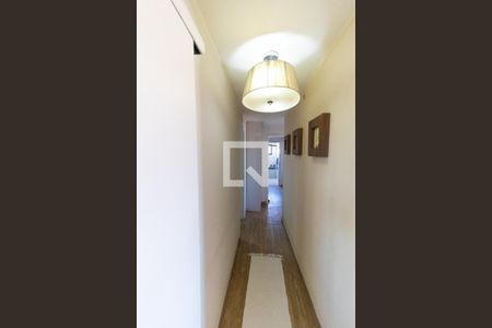 Apartamento à venda com 156m², 4 quartos e 3 vagasCorredor