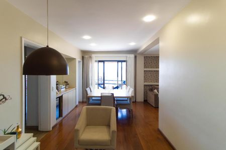 Apartamento à venda com 156m², 4 quartos e 3 vagasSalas