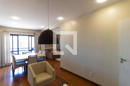 Apartamento à venda com 156m², 4 quartos e 3 vagasSalas