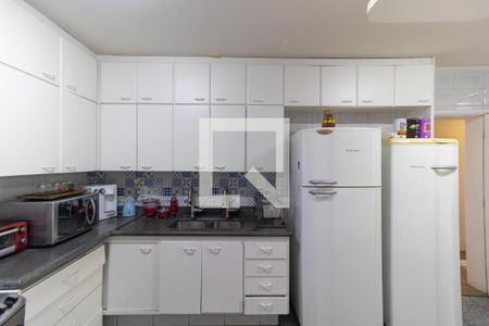 Apartamento à venda com 156m², 4 quartos e 3 vagasCozinha