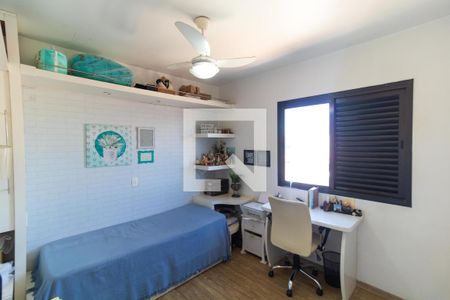 Apartamento à venda com 156m², 4 quartos e 3 vagasQuarto 02