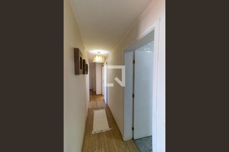 Apartamento à venda com 156m², 4 quartos e 3 vagasCorredor