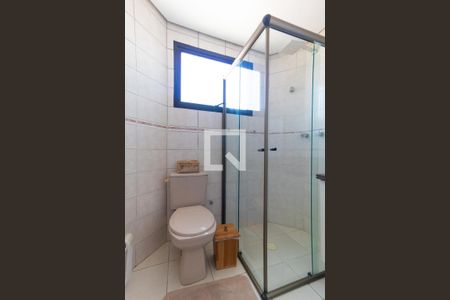 Apartamento à venda com 156m², 4 quartos e 3 vagasBanheiro da Suíte 01