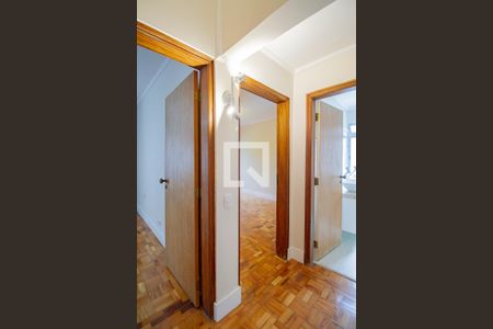 Apartamento para alugar com 99m², 2 quartos e 1 vagaCorredor