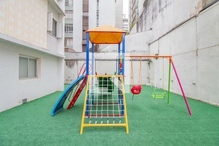 Apartamento para alugar com 99m², 2 quartos e 1 vagaÁrea comum - Playground
