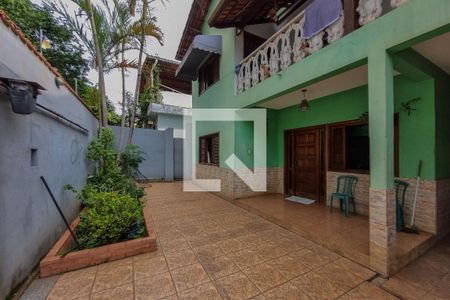 Casa à venda com 300m², 3 quartos e 4 vagasEntrada