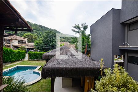 Quarto de casa de condomínio à venda com 3 quartos, 300m² em Itaipu, Niterói
