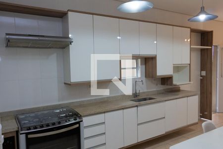 Casa para alugar com 95m², 1 quarto e 1 vaga Casa para alugar com 95m², 1 quarto e 1 vagaCozinha