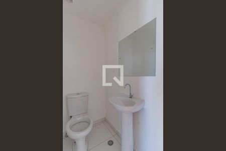Lavabo de apartamento para alugar com 2 quartos, 56m² em Padroeira, Osasco