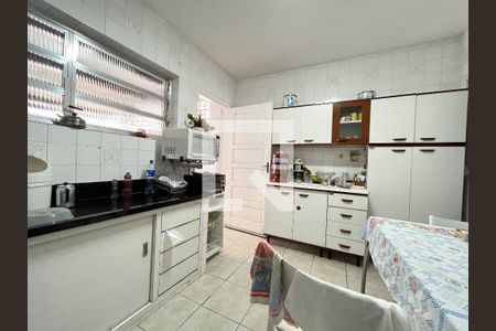 Casa à venda com 118m², 2 quartos e 2 vagasCozinha