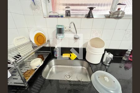 Casa à venda com 118m², 2 quartos e 2 vagasCozinha