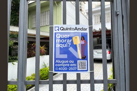 Casa à venda com 118m², 2 quartos e 2 vagasPlaquinha