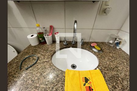 Casa à venda com 118m², 2 quartos e 2 vagasBanheiro