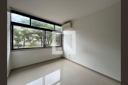 Quarto 2 de apartamento para alugar com 3 quartos, 85m² em Sqs 206, Brasília