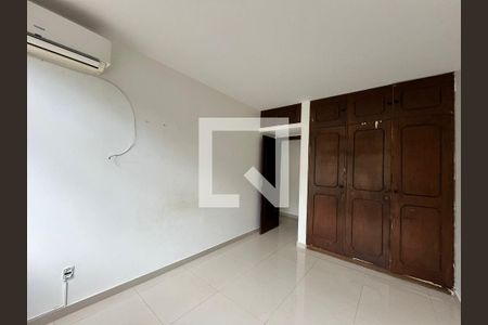 Quarto 2 de apartamento para alugar com 3 quartos, 85m² em Sqs 206, Brasília