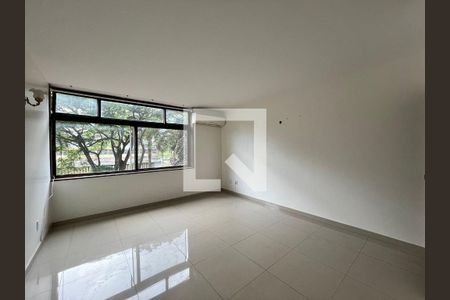 Sala de apartamento para alugar com 3 quartos, 85m² em Sqs 206, Brasília