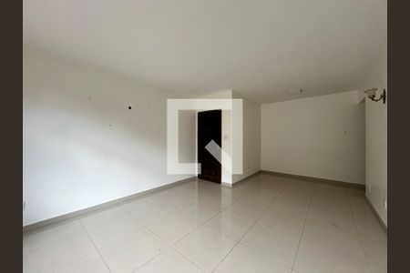 Sala de apartamento para alugar com 3 quartos, 85m² em Sqs 206, Brasília