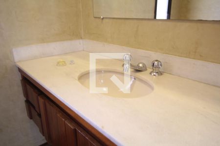 Apartamento à venda com 205m², 4 quartos e 4 vagasLavabo