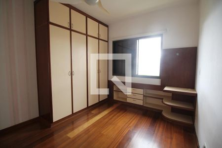 Apartamento à venda com 205m², 4 quartos e 4 vagasSuite 2