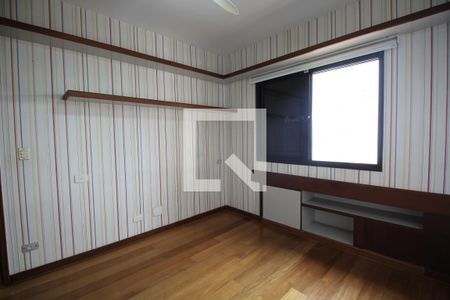 Apartamento à venda com 205m², 4 quartos e 4 vagasQuarto 3