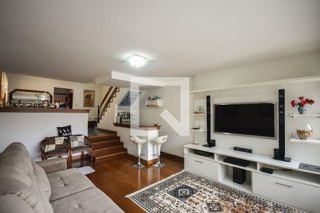 Sala de casa à venda com 3 quartos, 197m² em Jardim das Vertentes, São Paulo