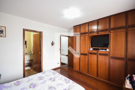 Casa à venda com 197m², 3 quartos e 4 vagasSuíte 