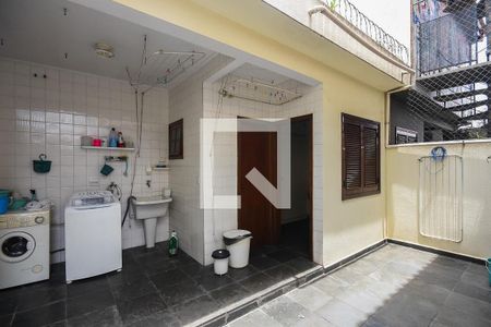 Casa à venda com 197m², 3 quartos e 4 vagasÁrea de Serviço