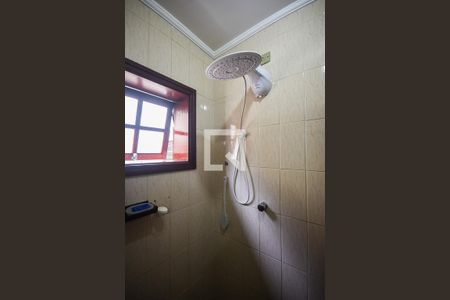 Casa à venda com 197m², 3 quartos e 4 vagasChuveiro do Banheiro