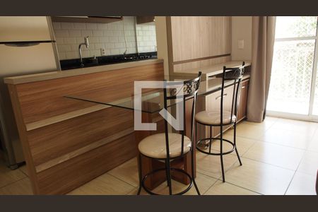 Sala de apartamento para alugar com 2 quartos, 49m² em Vila Nambi, Jundiaí