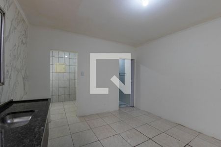 Cozinha  de casa para alugar com 1 quarto, 35m² em Vila Bancaria, São Paulo