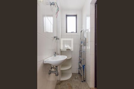 Apartamento à venda com 340m², 4 quartos e 4 vagasBanheiro de serviço