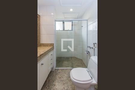 Apartamento à venda com 340m², 4 quartos e 4 vagasBanheiro Social